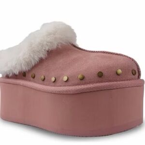 Candie's Pink Platform Mules with Faux Fur